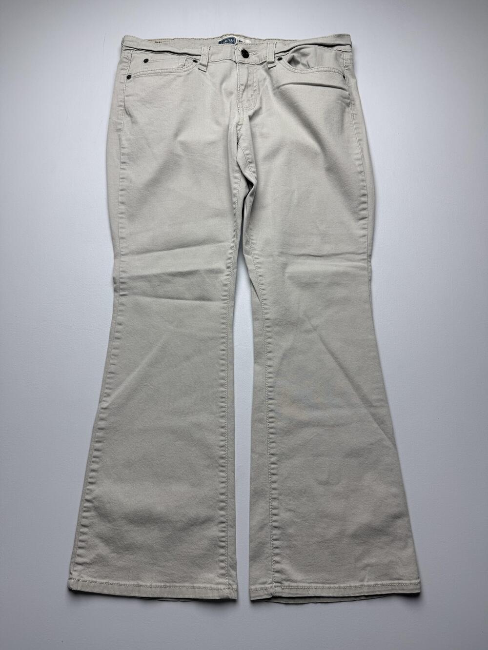 Signature Levi Strauss Jeans Womens 12 Short Beige Low Rise Bootcut Stretch